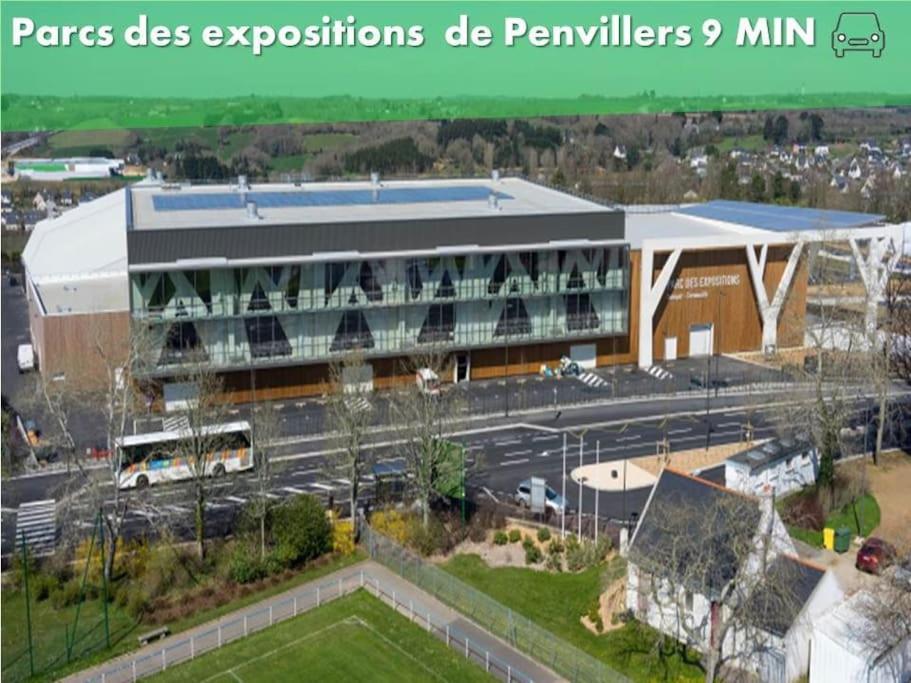 Oo Le Jardin Oo Paisible Studio Equipe Et Bien Place カンペール エクステリア 写真